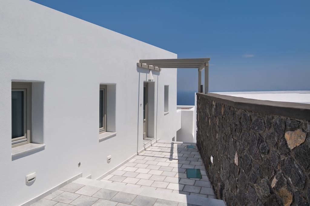 Altemar Suites Fira  Exterior photo